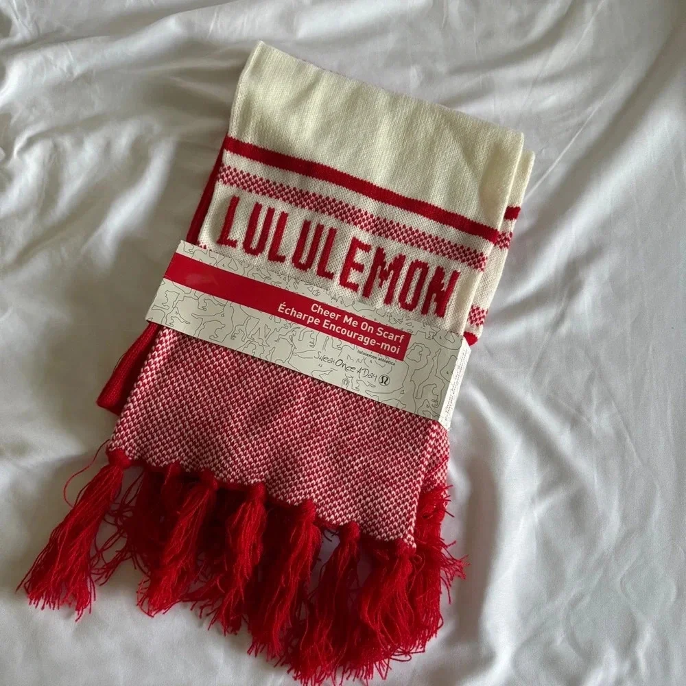 🆕🇨🇦 RARE 2010 Lululemon Canada Cheer Me On Scarf